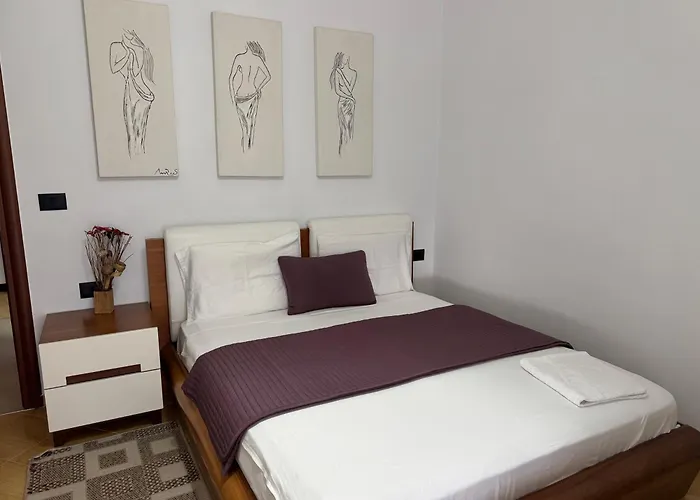 Chris Sea View * Sarandë